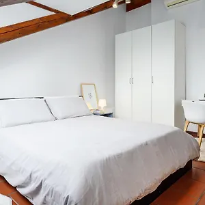  Apartment Duomo - Pt.romana - Bocconi Floor Italy